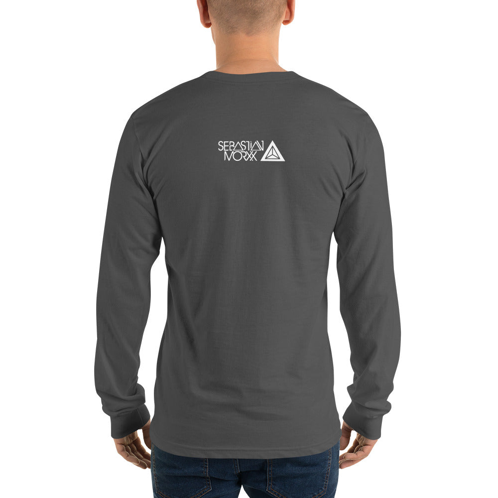 Long sleeve t-shirt